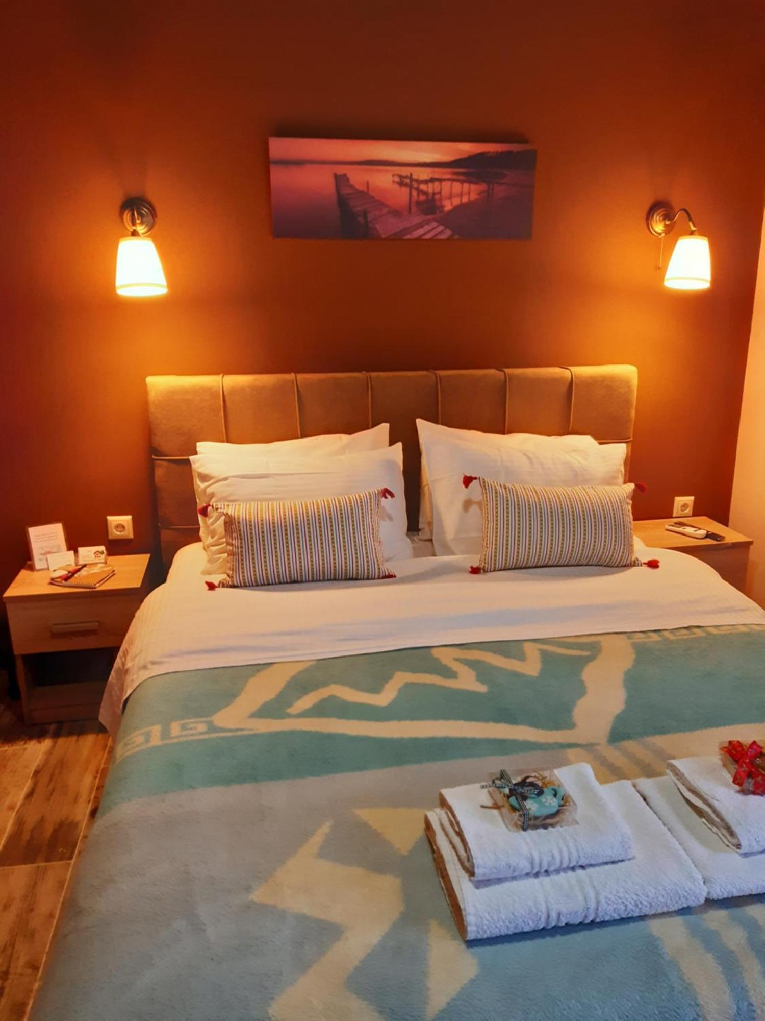 Room Near The Airport Pikérmion Quarto foto